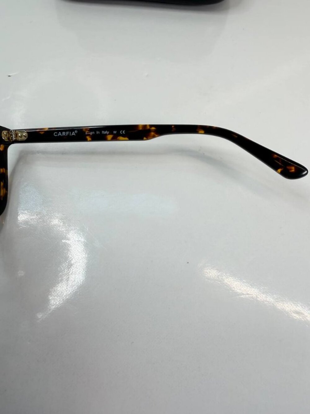 CARFIA Polarized Sunglasses – Italian Design – Classic Tortoiseshell Frame - Picture 14 of 16